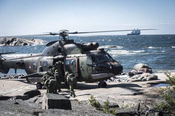 Återtransport Helikopter.