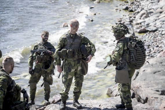 Striden vunnen, ön säkrad. Rast vila på stället.