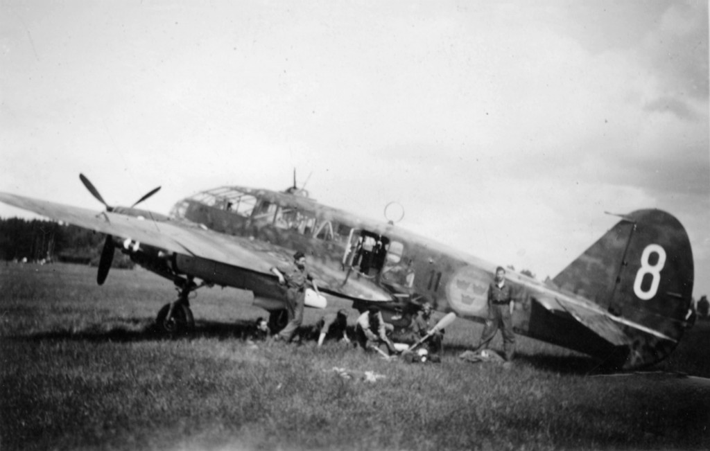 Heribert Håkansson var befälhavare på S 16 Caproni med beteckningen F 11-8, det flygplan som sedermera sköts ner av tyskarna över Östersjön. Foto ur Svensk Flyghistorisk Förenings arkiv