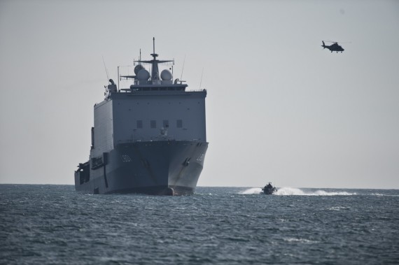 HNLMS Johan de Witt är vårt hem till i början av maj. Foto: Mattias Nurmela/Försvarsmakten